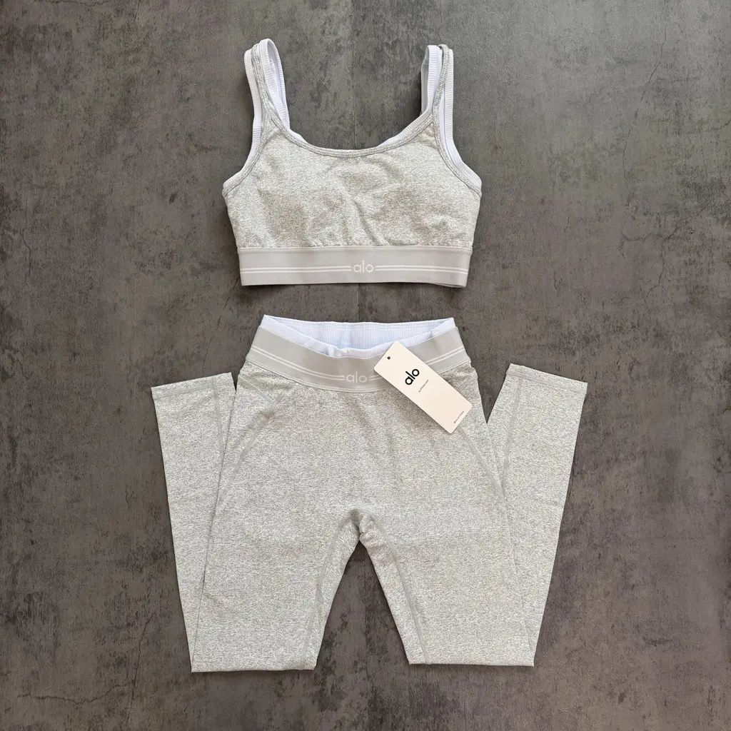 SET COMPLETO TOP E LEGGINGS